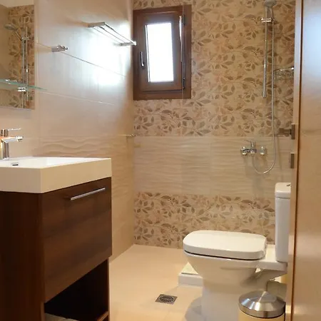 Apart-hotel Natsios Gaios